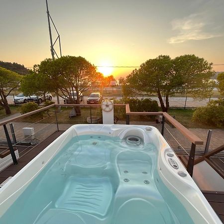 Marina Luxury Houseboat Lace 포르토로즈 외부 사진