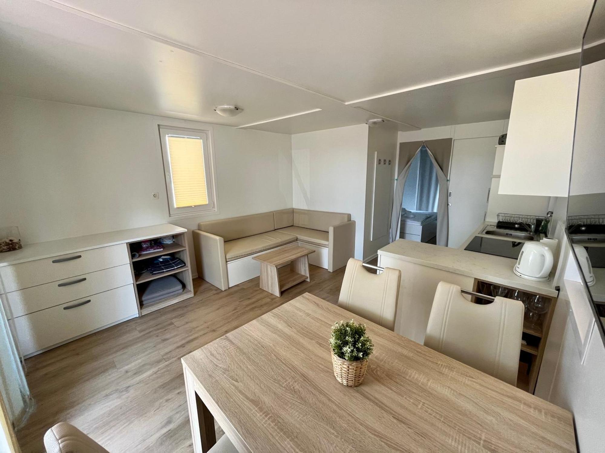 Marina Luxury Houseboat Lace 포르토로즈 외부 사진