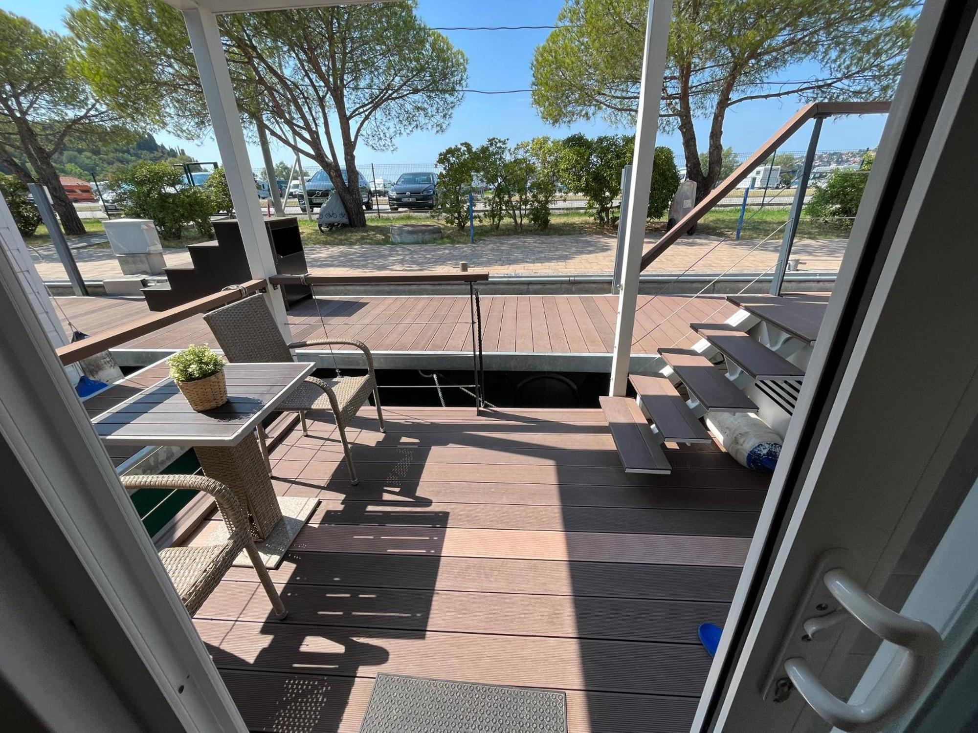Marina Luxury Houseboat Lace 포르토로즈 외부 사진