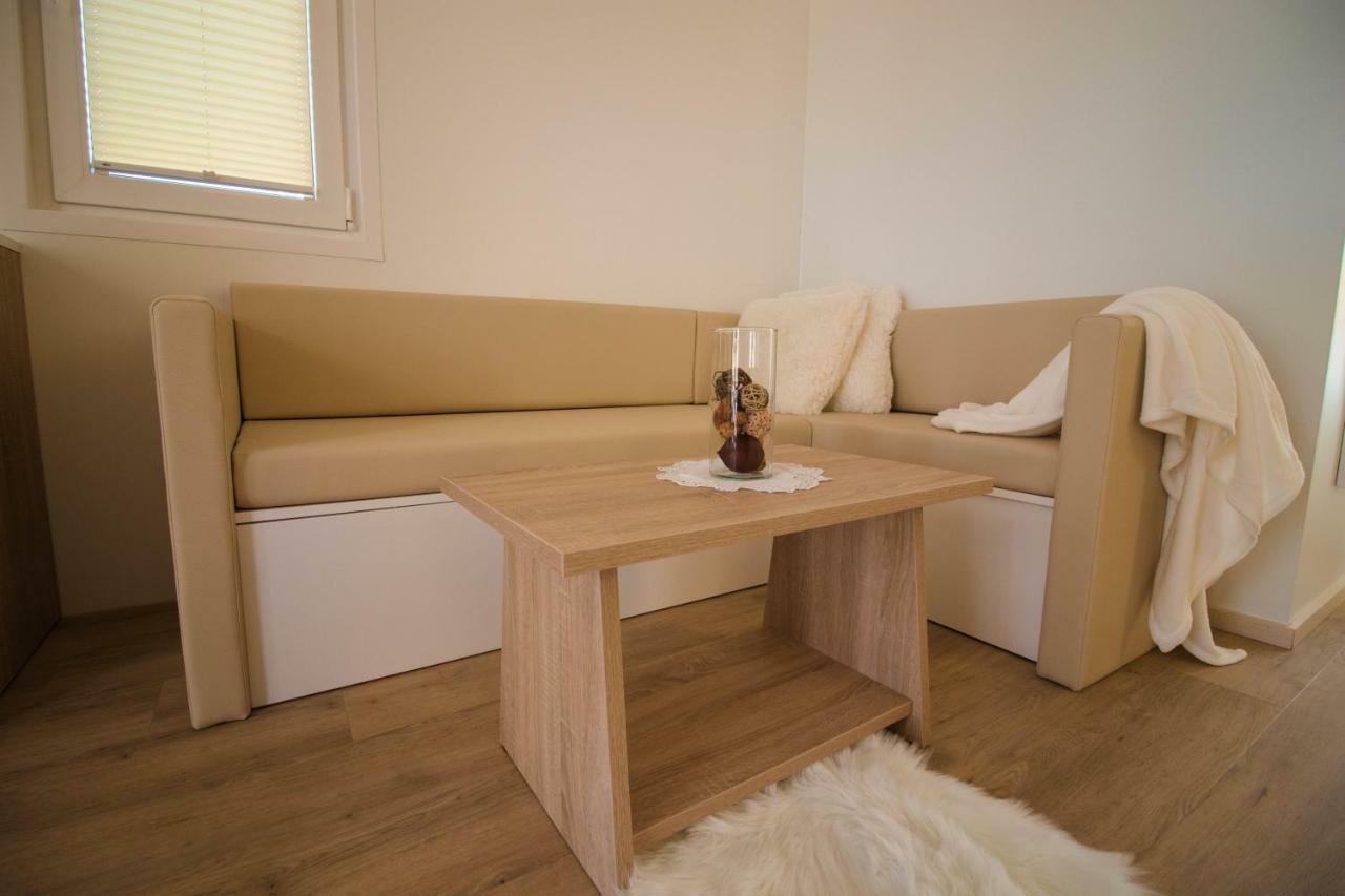Marina Luxury Houseboat Lace 포르토로즈 외부 사진